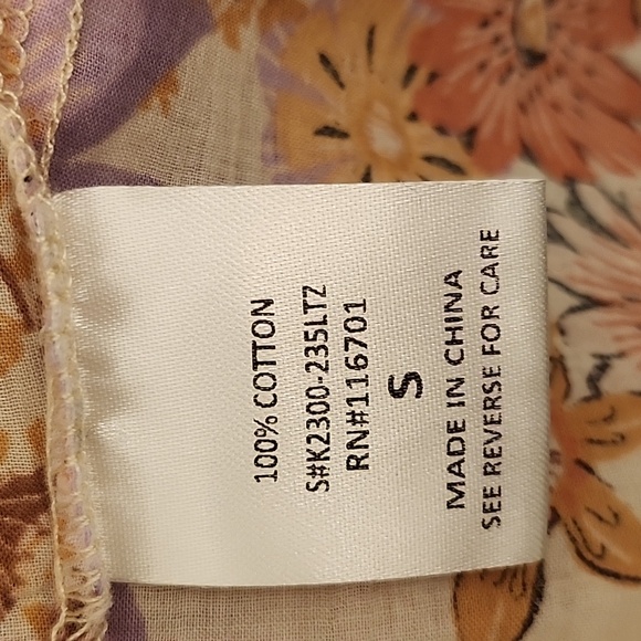 Anthropologie Karlie Floral  Puff Sleeve BOHO Pleat Top Pastel Size Small - Picture 3 of 16